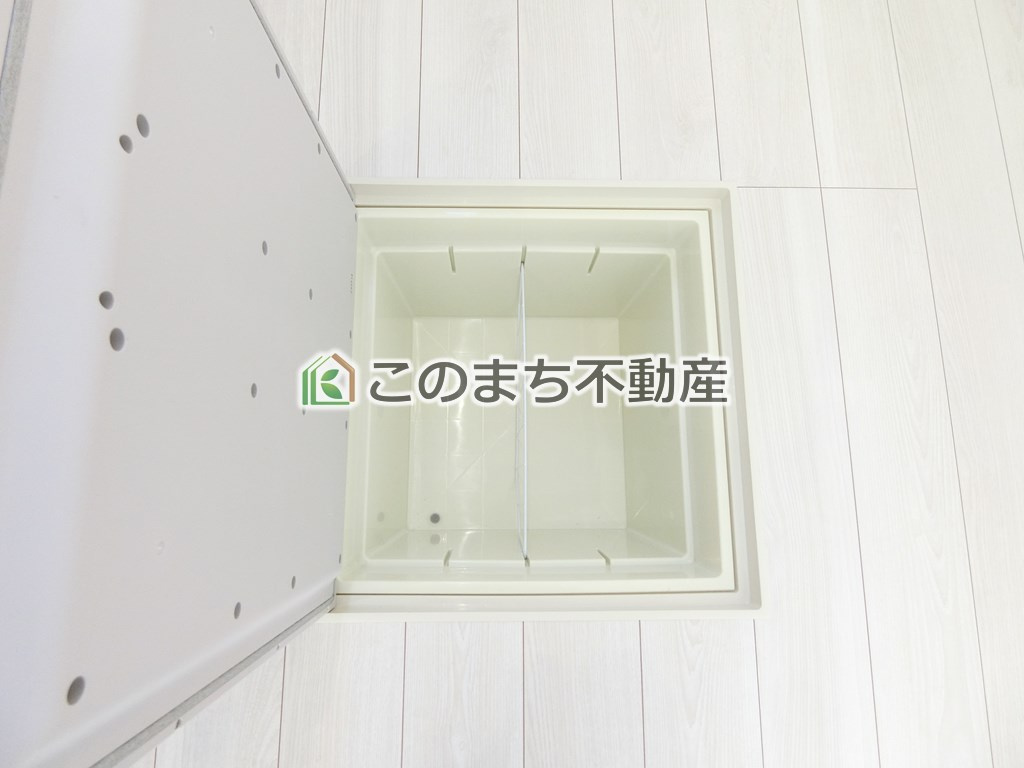 リナージュ大田原市新富町1期の収納|同社施工物件の写真です。※建具やフローリング、その他仕様が違う場合がございます。