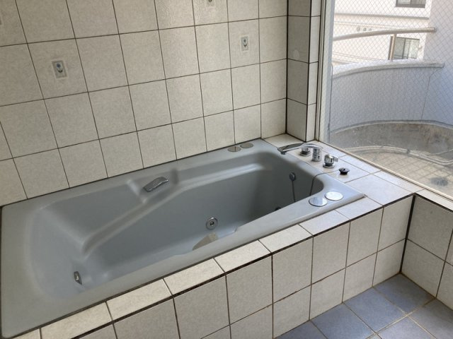 クレッセントサワ