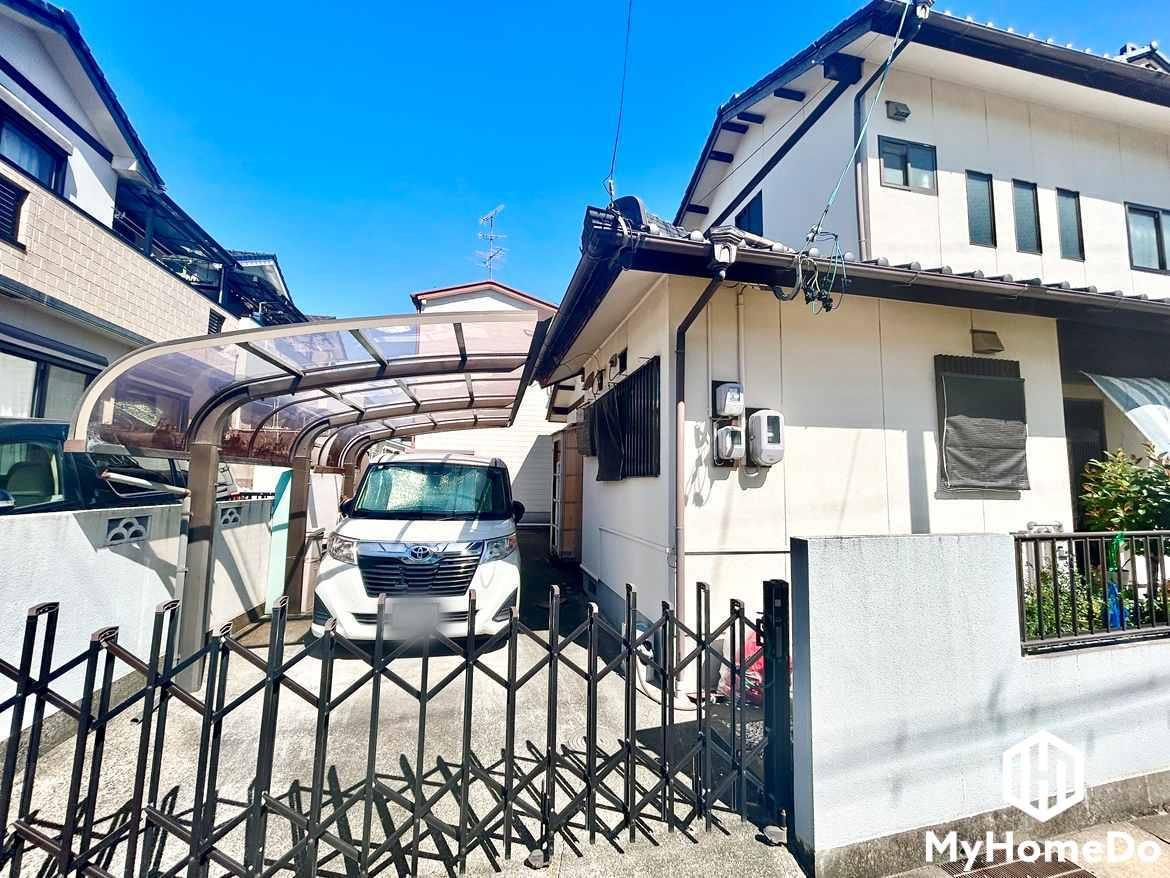 守山区小幡中　2期の外観