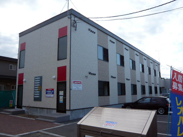 レオパレス日新町