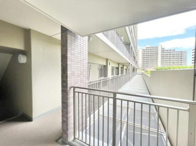 【その他共用部分】 | グランアヴェニューサウスプレイス壱番館 | 清潔に維持されている共用部。住む方のマナーの良さが感じられます！