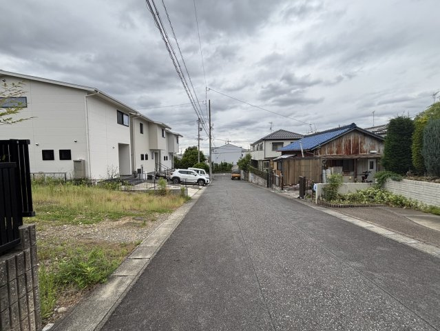 小牧市南外山土地B区画の周辺