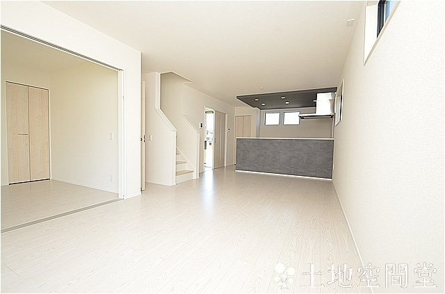 新築住宅　小鷺田町1期 1号棟の居間・リビング