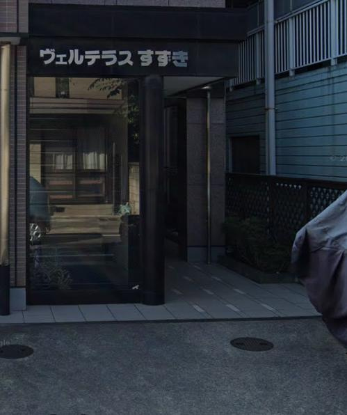 ヴェルテラスすずきのエントランス