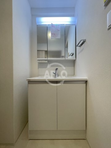 スプランディッド難波キャトルの独立洗面台|スプランディッド難波キャトル　独立洗面台