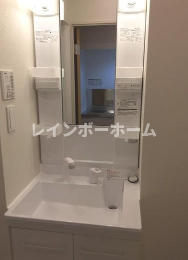 クレイノプレッツェモロの独立洗面台