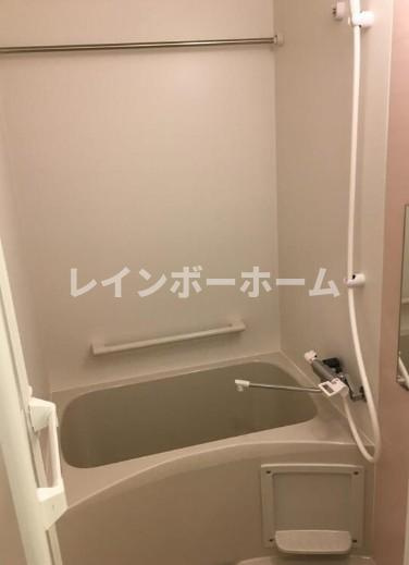 クレイノプレッツェモロの浴室