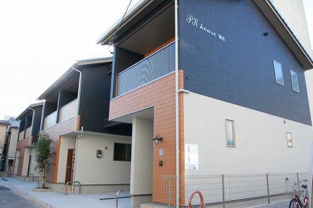 PKhouse