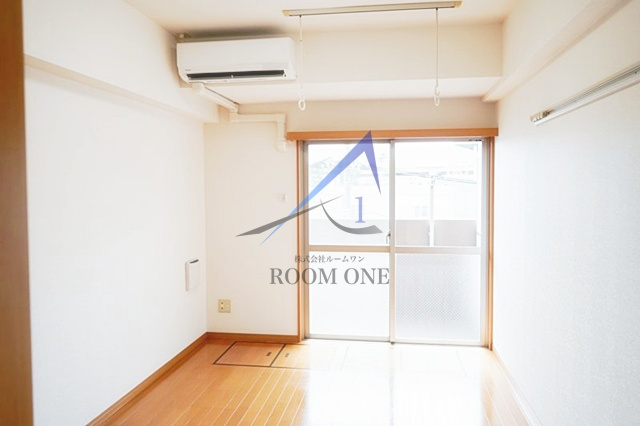 プレステージ綾瀬の居間・リビング|洋室のお部屋です。