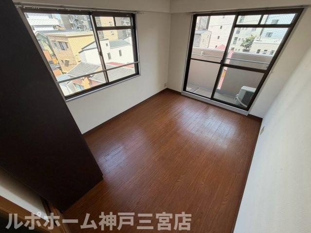 中山手ミオ壱番館のその他