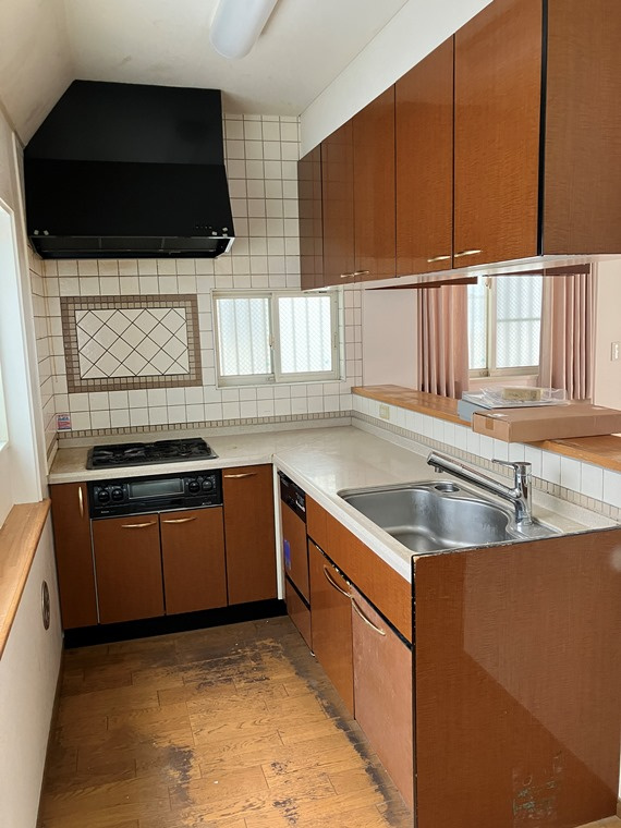 成城戸建のキッチン|使いやすいキッチンです