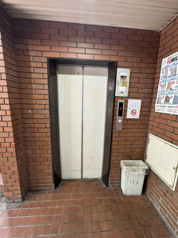 ローズプラザ