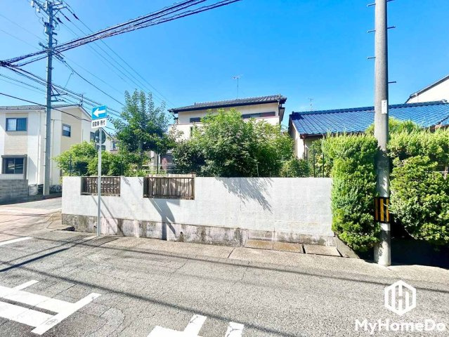 守山区小幡中　2期の前面道路含む現地写真