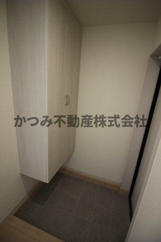 【玄関】 | リーブルファイン新座大和田1号棟 | １号棟参考写真