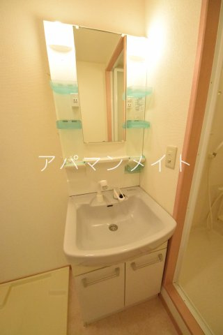 【洗面所】 | ジェミナイ | シャワー付き洗面台