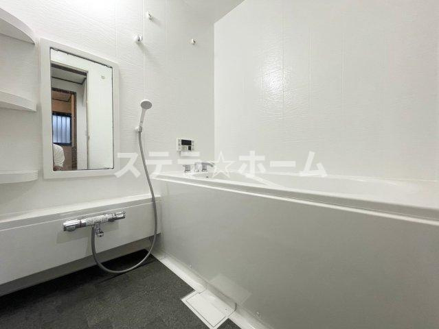 内代町1 中古戸建の浴室|お風呂で日々の疲れを落としましょう