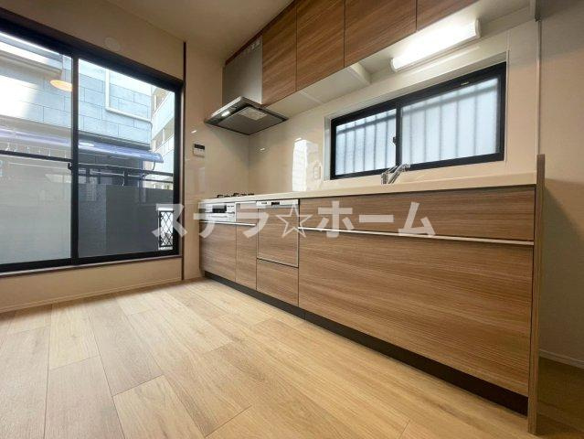 内代町1 中古戸建のキッチン|お料理しやすいキッチンです