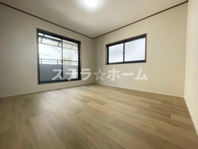 内代町1 中古戸建の洋室|スタンダードな洋室です