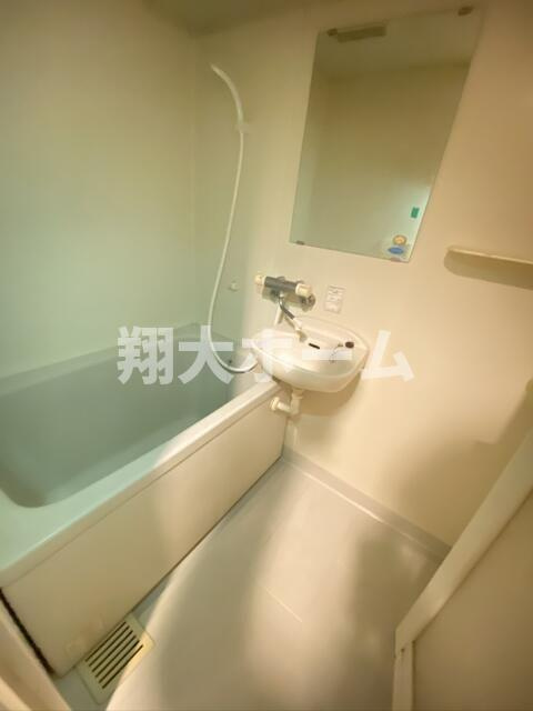 フォルジュ山田の浴室