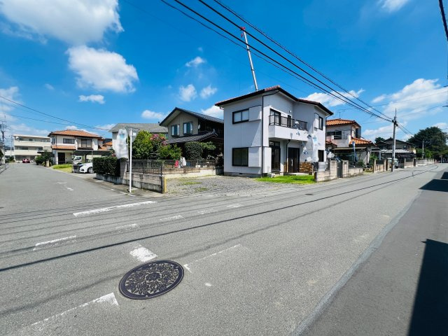 前橋市駒形町の前面道路含む現地写真|車の通りも少なく、駐車も楽々♪