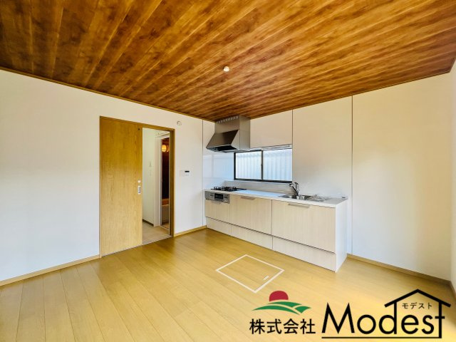 前橋市駒形町の居間・リビング|家具の配置も考えやすいです◎