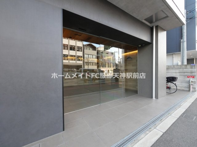 Luce Shinfukushimaのエントランス