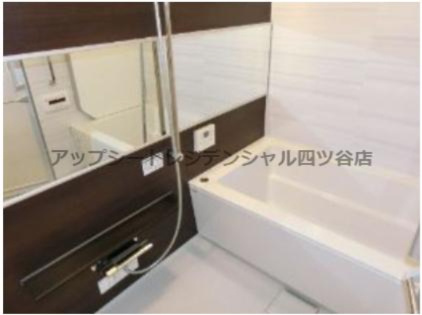 ミッドタウンコンド四谷の浴室|※別室参考写真