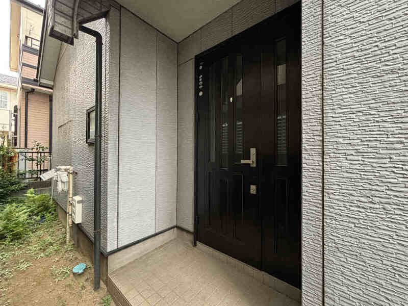 船橋市夏見1丁目戸建ての玄関