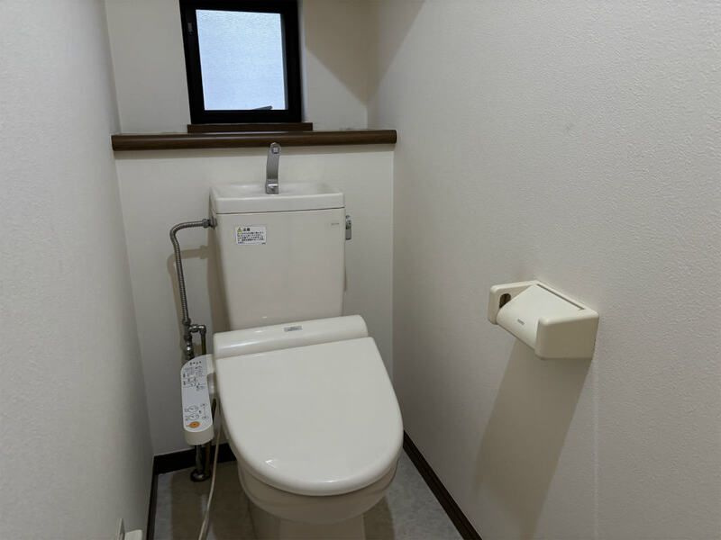 船橋市夏見1丁目戸建てのトイレ