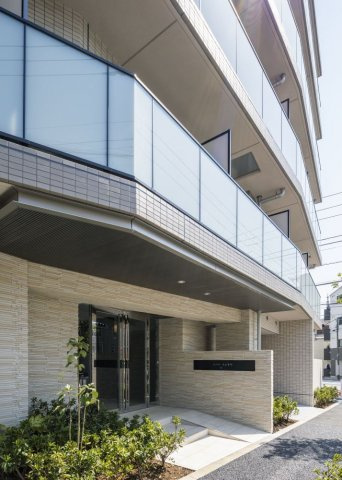 DIPS大山幸町のエントランス|建物の内部です