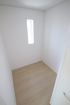 【収納】 | 堺市美原区平尾戸建 | ウォークインクローゼット