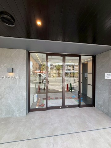ATLAS加賀屋　加賀屋東小学校区のエントランス|ATLAS加賀屋　エントランス