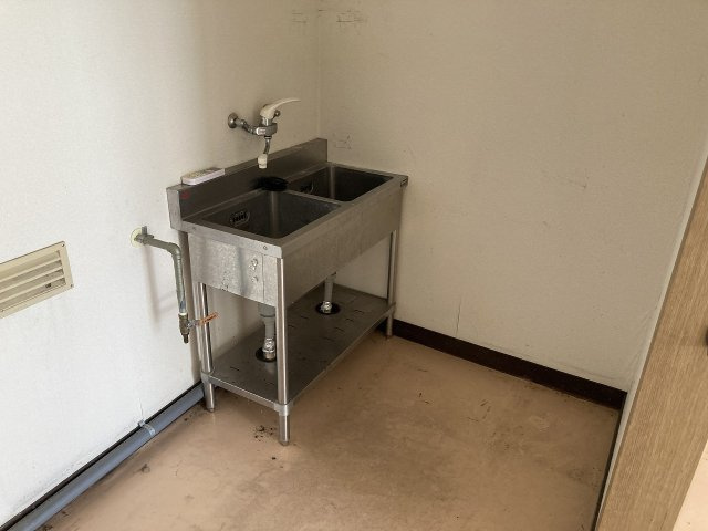 元木1丁目テナントの内装