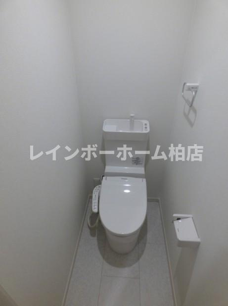 特典：仲介手数料が無料です!!のトイレ|温水洗浄便座です