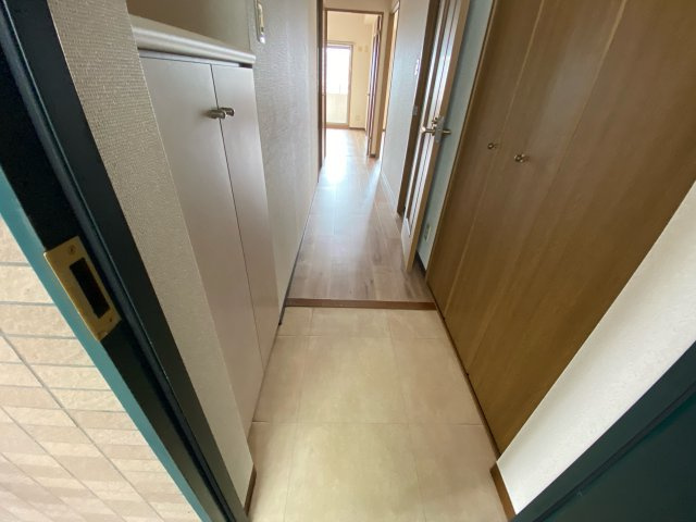 マノワールの玄関
