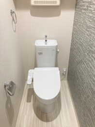 ウォシュレット付きです♪