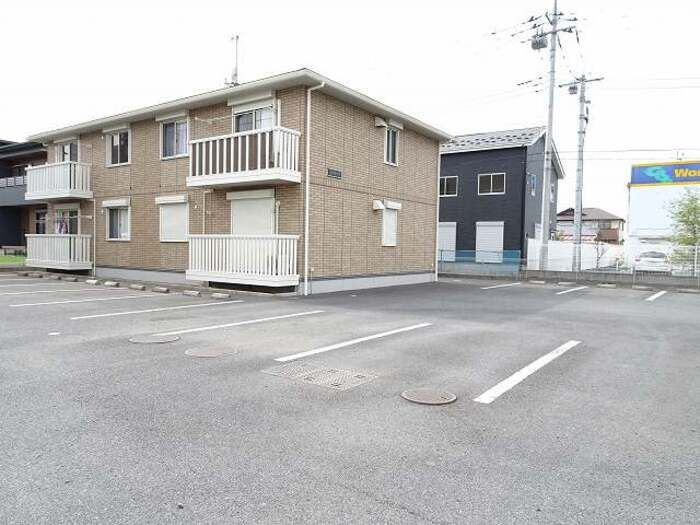 アンオーク　A・Bの駐車場