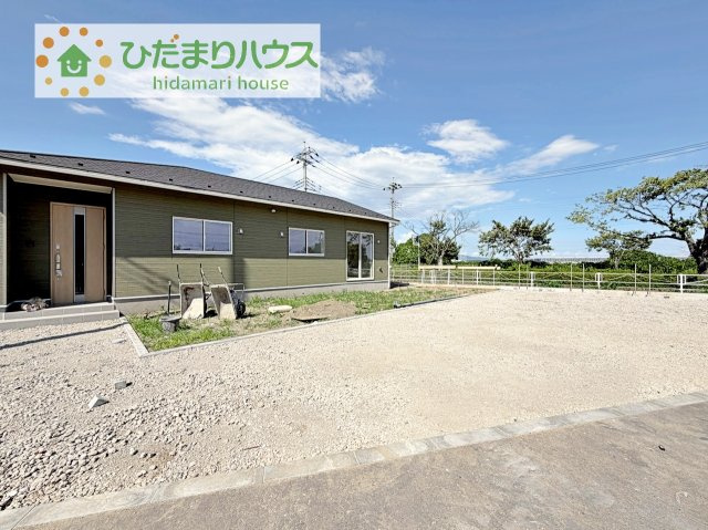 【駐車場】 | 常総市本石下第12　新築戸建　7号棟 | マイホームなら駐車場代がかかりません！しかも、自宅の駐車場で洗車ができます！今までコイン洗車に行っていた手間も省けて、節約にもつながります(^^♪