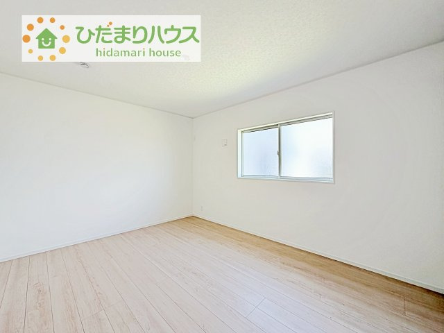 【洋室】 | 常総市本石下第12　新築戸建　7号棟 | 机にベットを置けば子供部屋の完成です！