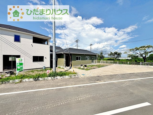 【外観】 | 常総市本石下第12　新築戸建　7号棟 | 是非一度、ご家族そろってご内覧ください♪