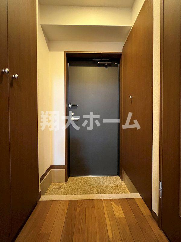 メインステージ白金高輪 の玄関