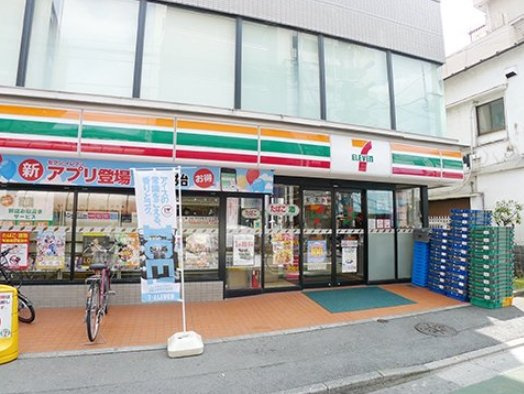 AZEST大山東の周辺