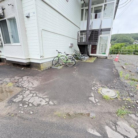 フローラルハイムＢの駐車場