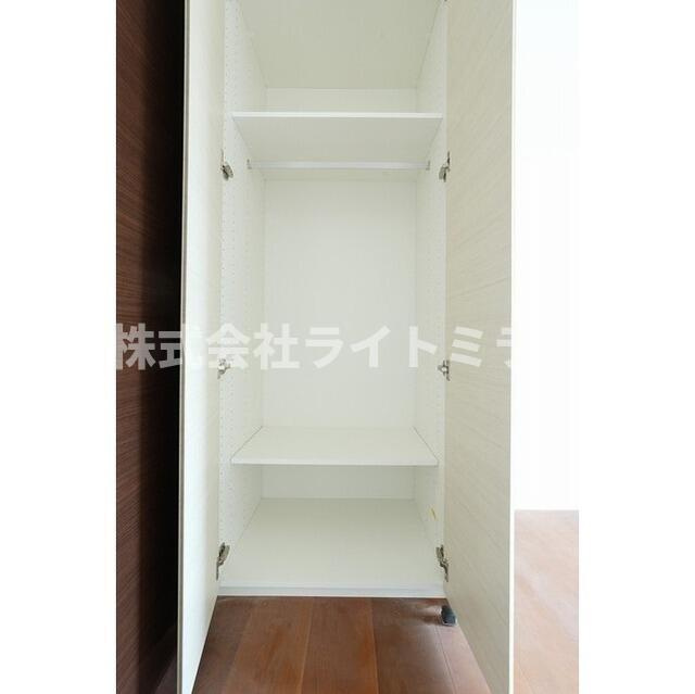オアーゼ新宿市谷薬王寺の収納