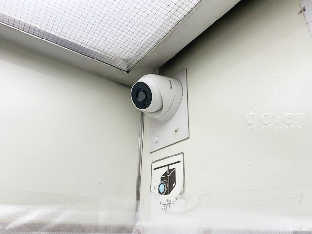 【防犯設備】 | 大森ハイツ | 建物や敷地の隅々に目を光らせる防犯カメラが設置されています。現地を見学される際には、カメラの存在やその台数にも意識を払ってみてください。～即日のご見学可能～　お問合せはお気軽にどうぞ。
