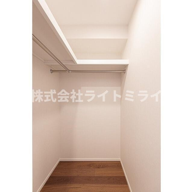 オアーゼ新宿市谷薬王寺の収納