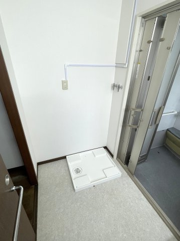 山武市成東冨士見台貸家の洗面所