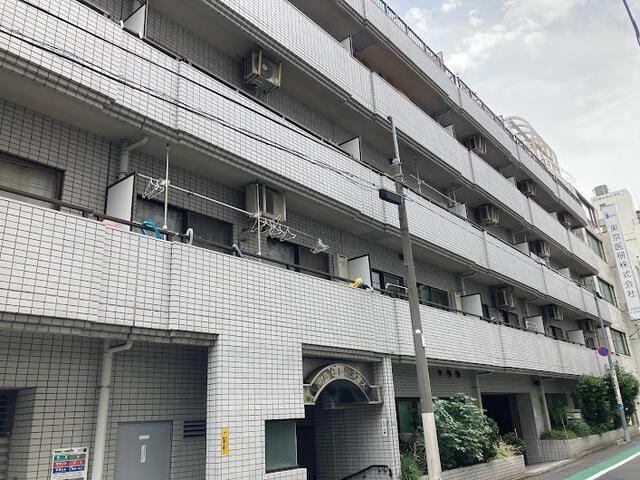 湯島台レジデンスの外観