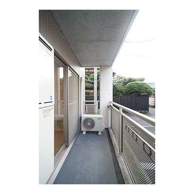 鎌倉市小町２丁目の賃貸マンションのバルコニー