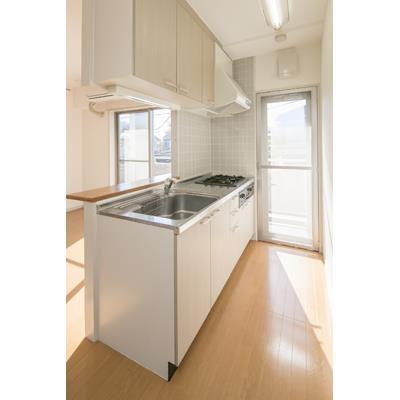鎌倉市小町２丁目の賃貸マンションのキッチン